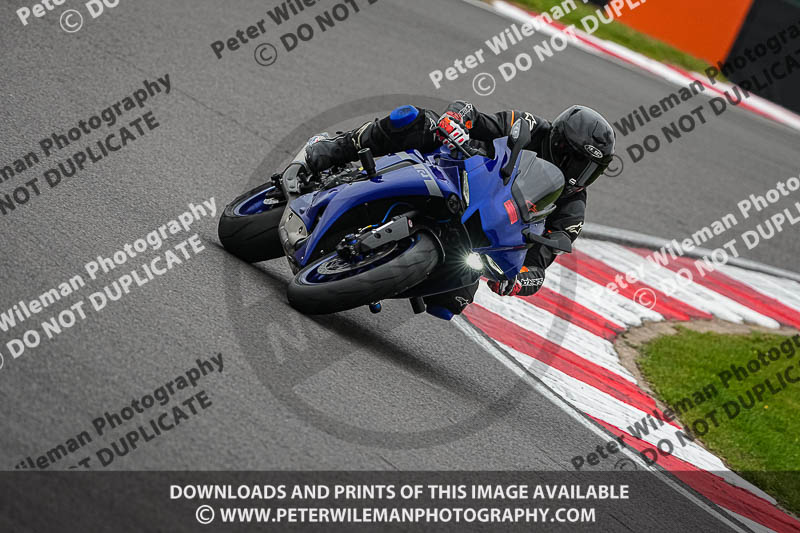 donington no limits trackday;donington park photographs;donington trackday photographs;no limits trackdays;peter wileman photography;trackday digital images;trackday photos